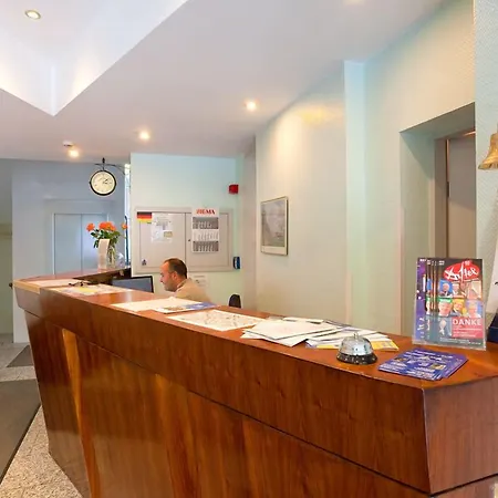 Atlantic Hotel 3*