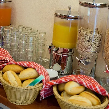 فندق أتلانتيك 3*